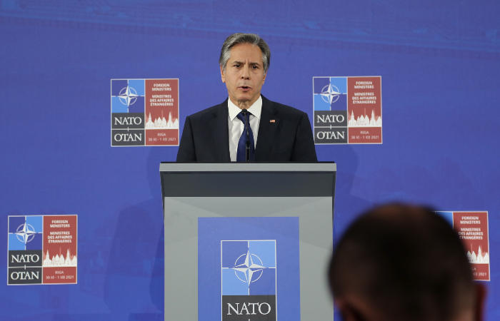 Блинкен заявил, что соблюдение Минских соглашений могло бы решить проблему Донбасса