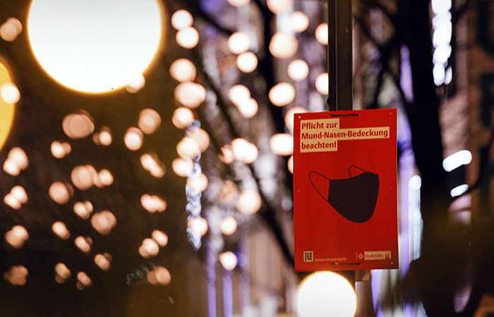 ЕС усилит борьбу с дезинформацией о коронавирусе