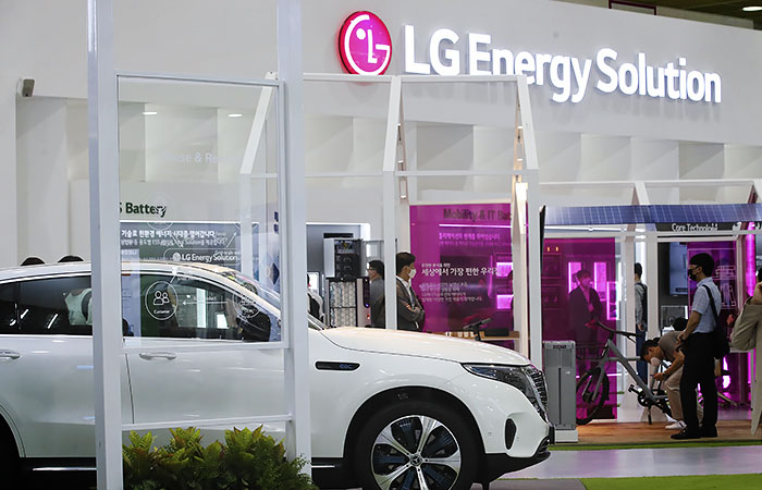 LG Energy    $9    IPO  