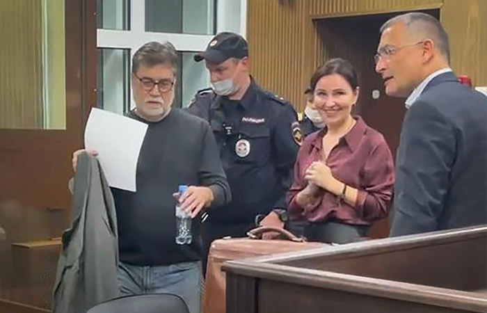 Арест ректору "Шанинки" Сергею Зуеву продлен на три месяца