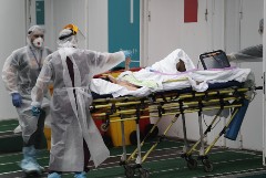 В РФ за сутки выявлено более 32,9 тыс. новых случаев COVID-19