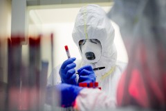 Коронавирус в России выявили еще у 29 929 человек