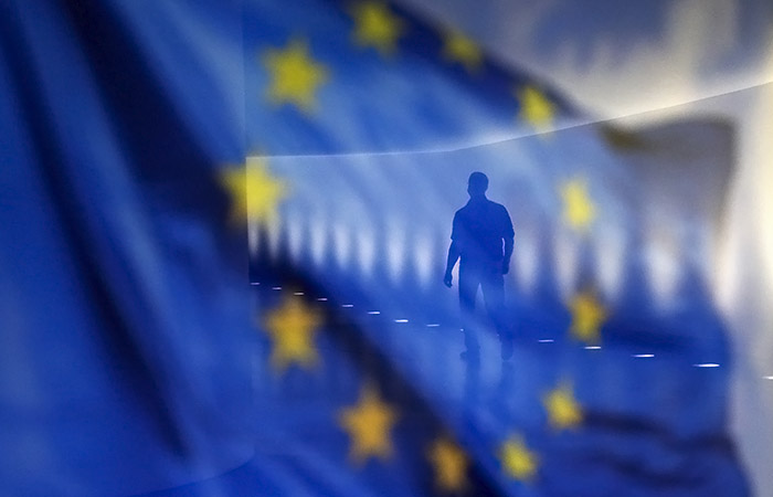 ЕС намерен ввести санкции против 80 российских олигархов