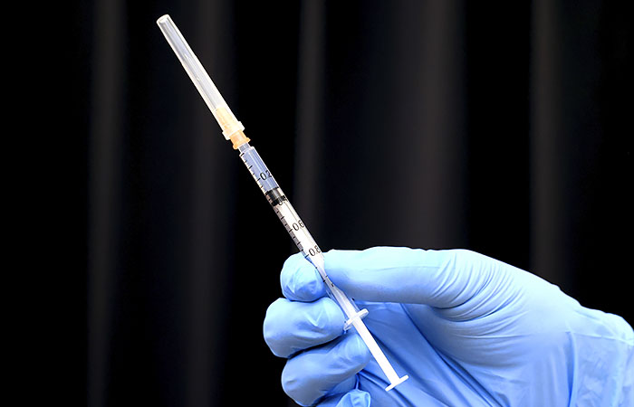 В Белоруссии разрешили российскую вакцину "КовиВак"