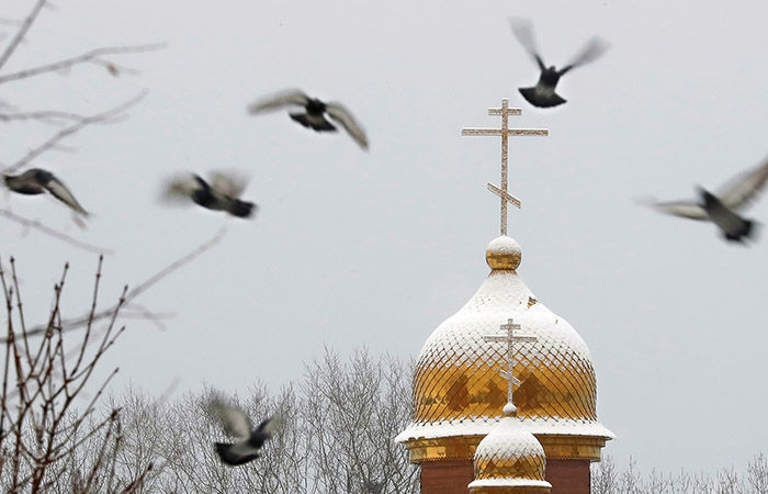 Голикова предложила Думе разрешить посещать церкви без QR-кодов