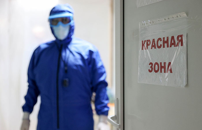 Песков рассказал, что Путина гнетет высокая смертность от COVID-19 в России