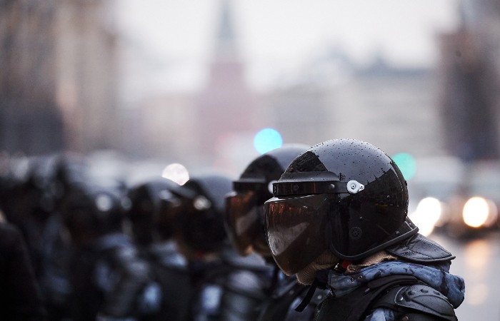 Путин подписал закон о расширении полномочий полицейских