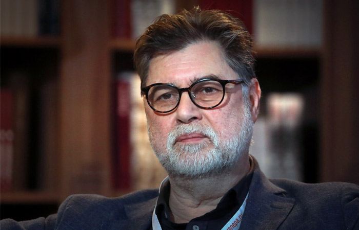 Мосгорсуд оставил в СИЗО ректора "Шанинки" Зуева