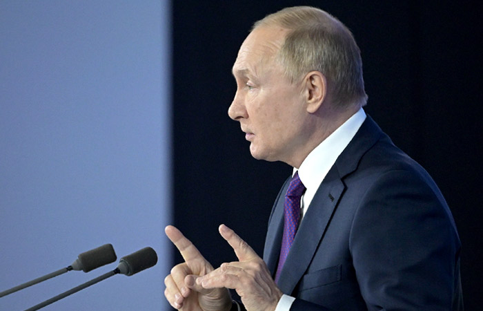 Президент РФ не исключил, что Киев готовит новую военную операцию против Донбасса