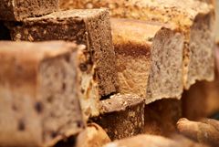 Минсельхоз РФ назвал риски дальнейшего роста цен на муку, хлеб и подсолнечное масло