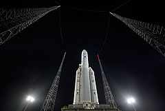 Ракета Ariane V стартовала на орбиту с крупнейшим в мире космическим телескопом