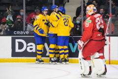 Сборная России проиграла Швеции на старте молодежного ЧМ по хоккею