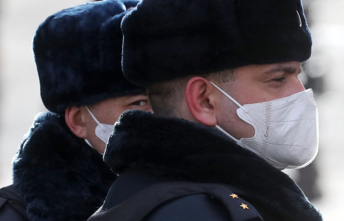 Задержан мужчина, угрожавший гранатой посетителям ТЦ "Метрополис"