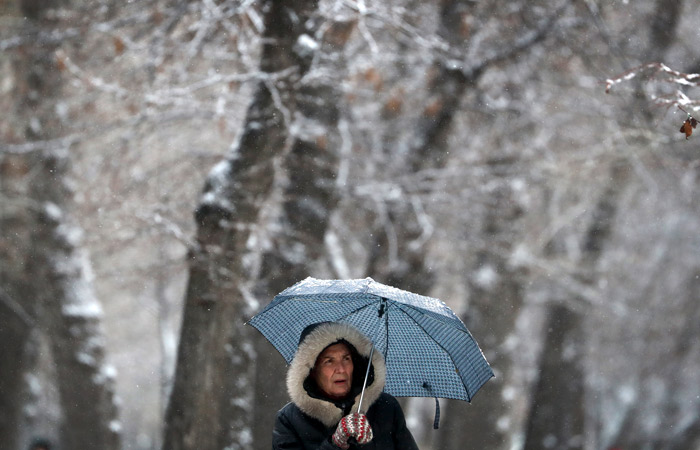 Пенсии в РФ в реальном выражении снижаются десятый месяц подряд