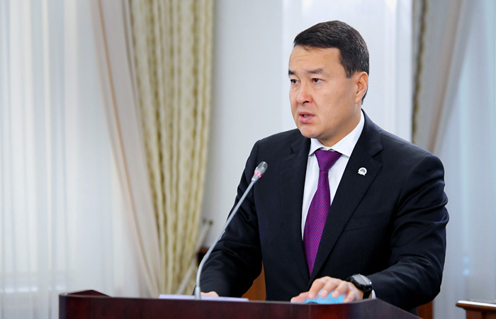 В Казахстане назначили премьера и анонсировали вывод миротворцев. Обобщение