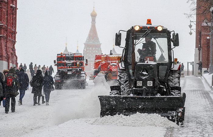 В мэрии ждут, что сильный снегопад в Москве продлится до вечера пятницы