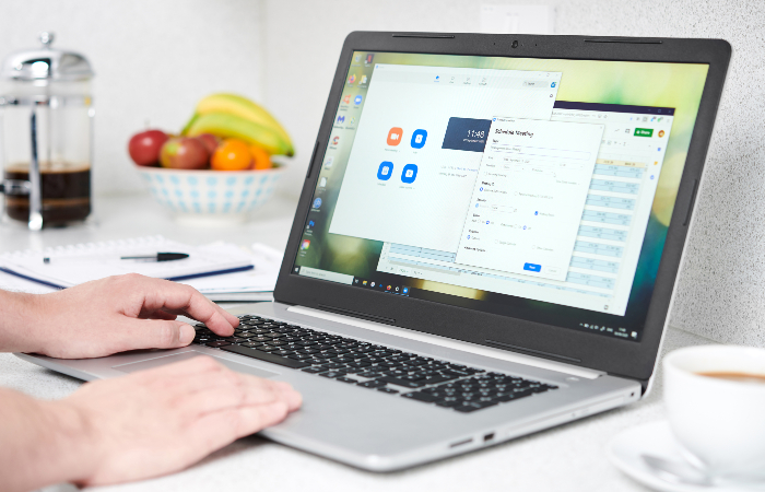 Более трети россиян ожидают увеличения числа удаленных рабочих мест после пандемии