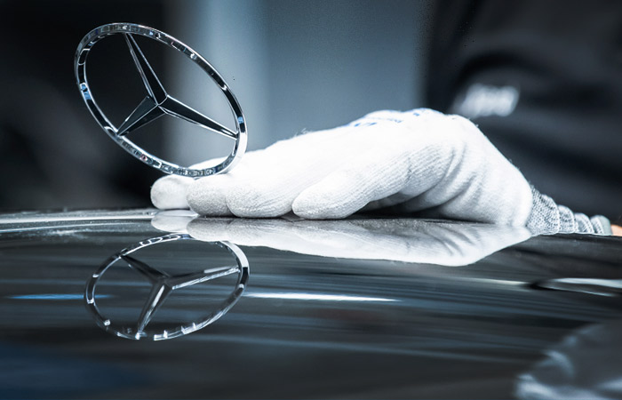 Mercedes отзовет в РФ более тысячи машин из-за проблем с подушкой безопасности