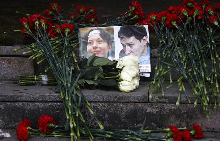 Верховный суд РФ вновь признал законным приговор националистам Тихонову и Хасис