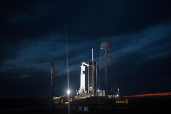 Запуск ракеты SpaceX с итальянским спутником двойного назначения перенесли в третий раз