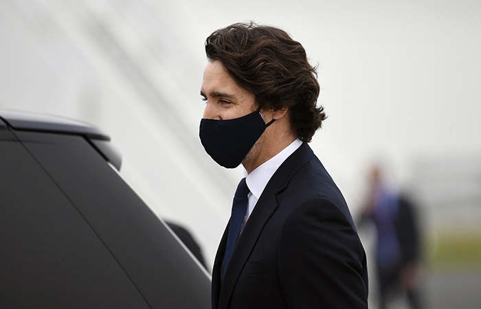 Премьер-министр Канады Трюдо заразился коронавирусом