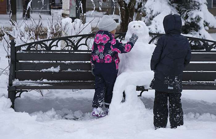 При назначении детских выплат перестанут учитывать арестованное имущество семьи