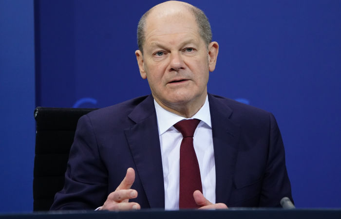 Канцлер Германии Шольц планирует встретиться с Путиным "в скором времени"