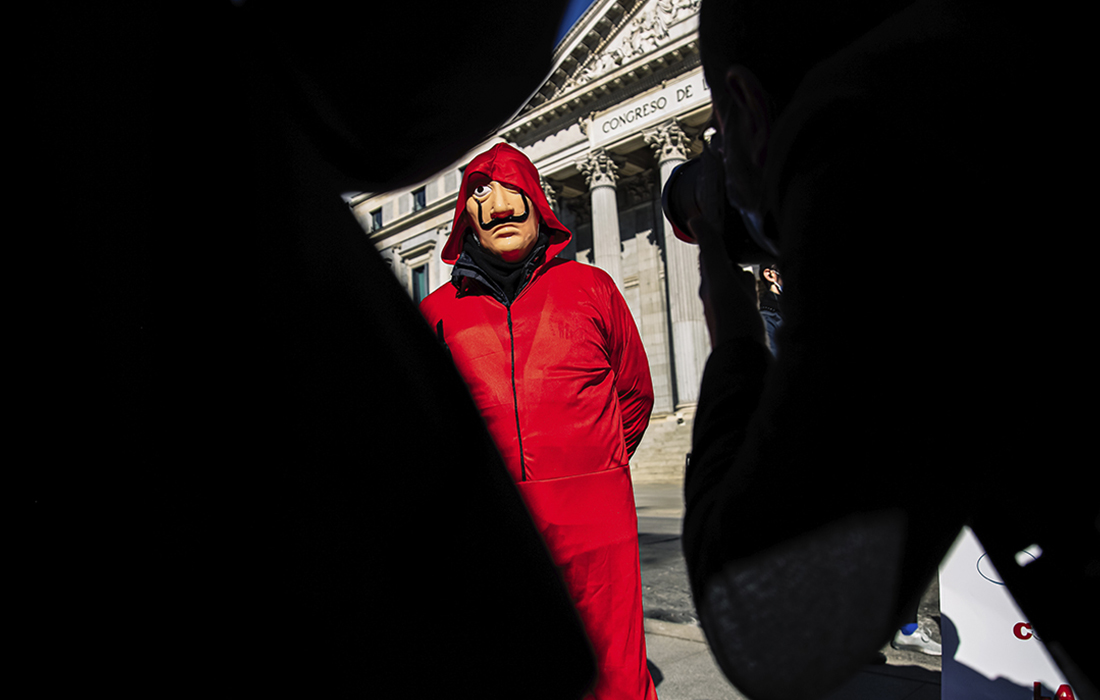 Ежемесячная акция пенсионеров перед Съездом депутатов в Мадриде