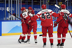 Российские хоккеисты сыграют с Данией в четвертьфинале ОИ