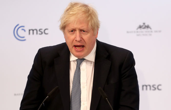 Джонсон заявил Макрону, что "обещания" Путина свидетельствуют о готовности к дипломатии