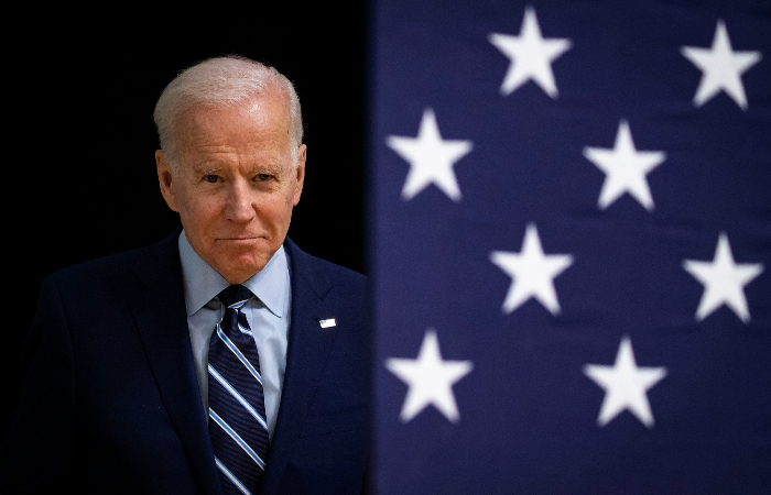 Байден заявил о решении ввести первый пакет жестких санкций против РФ за ДНР и ЛНР