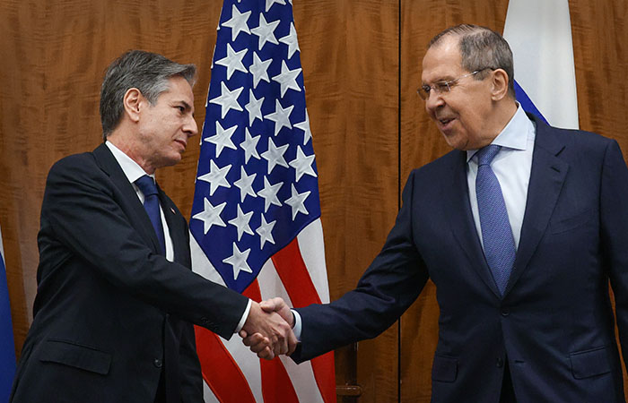 МИД заявил о готовности к переговорам Лаврова и Блинкена