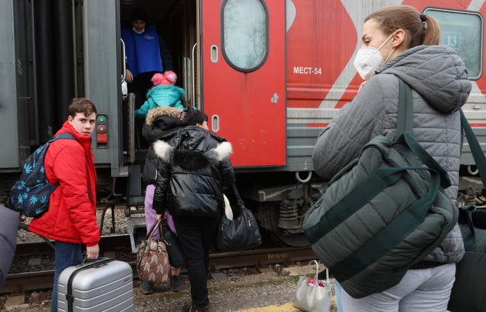 Источник сообщил о более чем ста тысячах приехавших в Россию беженцев