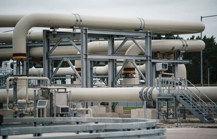 Германия "перепроверит" "Северный поток 2" на предмет рисков для Европы