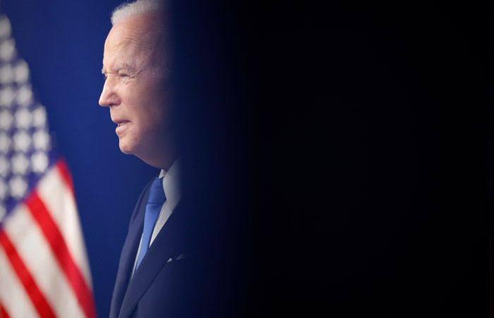 Байден сообщил о санкциях США против ВТБ и еще трех банков РФ