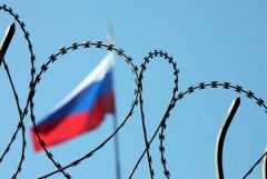 ФИФА запретила России использовать флаг и гимн РФ