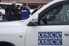 Все наблюдатели СММ ОБСЕ покидают территорию ДНР через Россию
