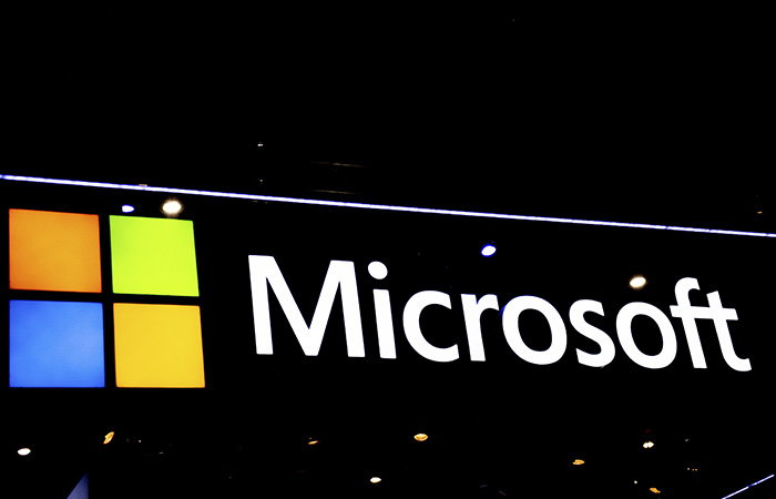 Η Microsoft ανέστειλε τις πωλήσεις στη Ρωσία