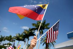 Чиновники США отправились в Венесуэлу, чтобы лишить РФ поддержки Каракаса