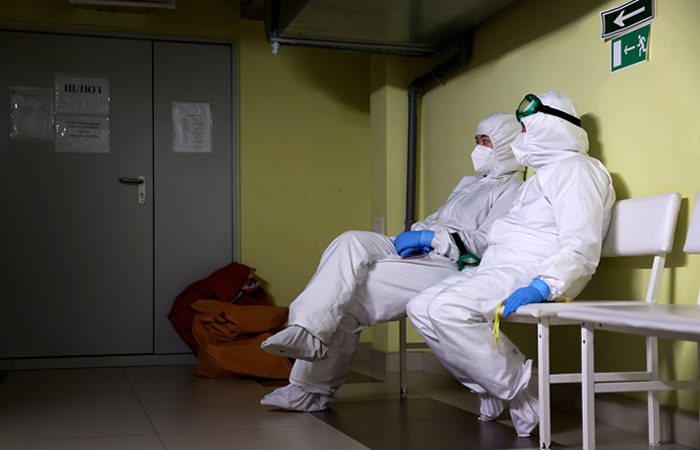 В России за сутки с коронавирусом госпитализированы свыше 7 тыс. человек