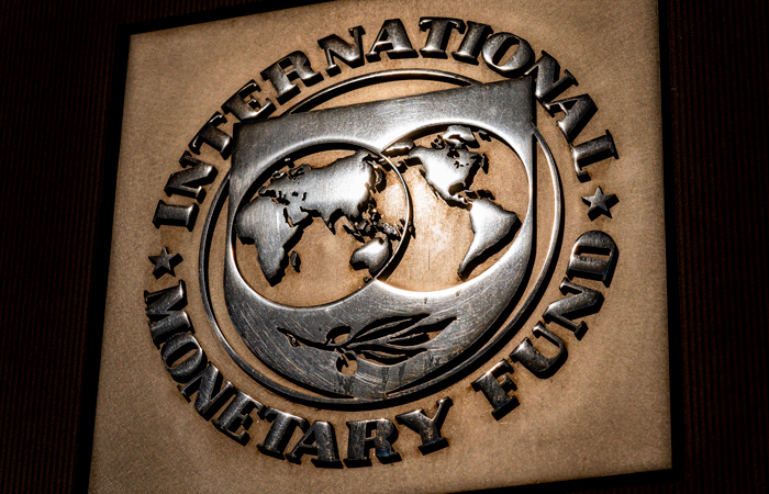 МВФ больше не считает дефолт по госдолгу РФ маловероятным