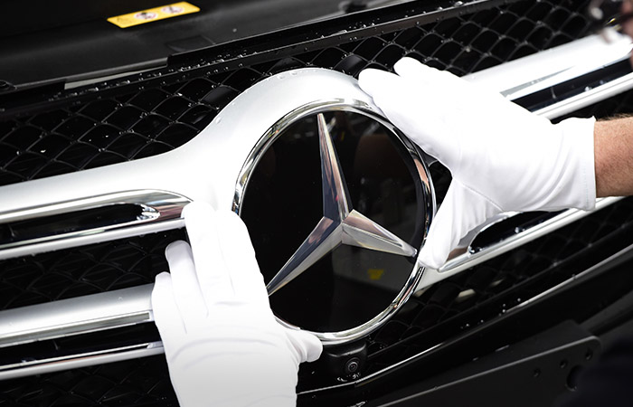 В ЕС задумались о запрете на экспорт в РФ авто стоимостью более 50 тыс. евро