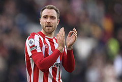 Перенесший остановку сердца на Евро-2020 Эриксен вернулся в сборную Дании