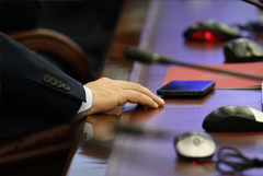 Правительство России продлило на год лицензии и разрешения для бизнеса