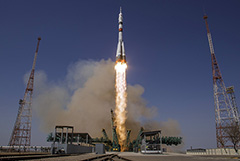 "Роскосмос" заверил, что вернет астронавта США Ванде Хая на Землю с МКС