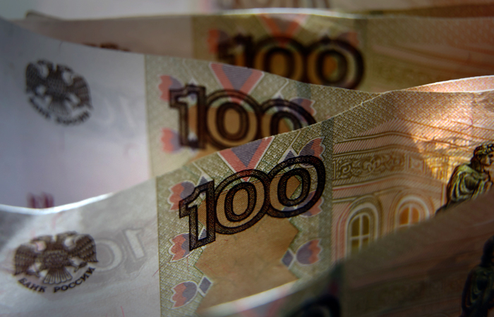 Fitch будет считать дефолтом купонные выплаты России по евробондам в рублях