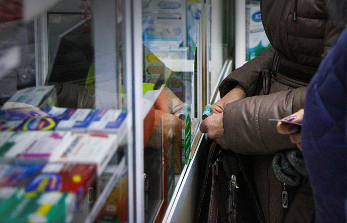 Голикова поручила регионам обеспечить наличие в аптеках жизненно важных лекарств