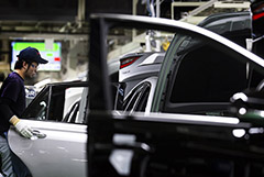 Toyota остановит работу большинства заводов в Японии на несколько дней