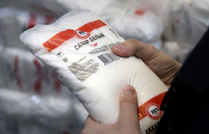 Власти РФ заверили, что гречки и сахара в стране достаточно и хватит на всех