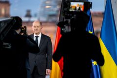 Шольц призвал Путина к прекращению огня на Украине